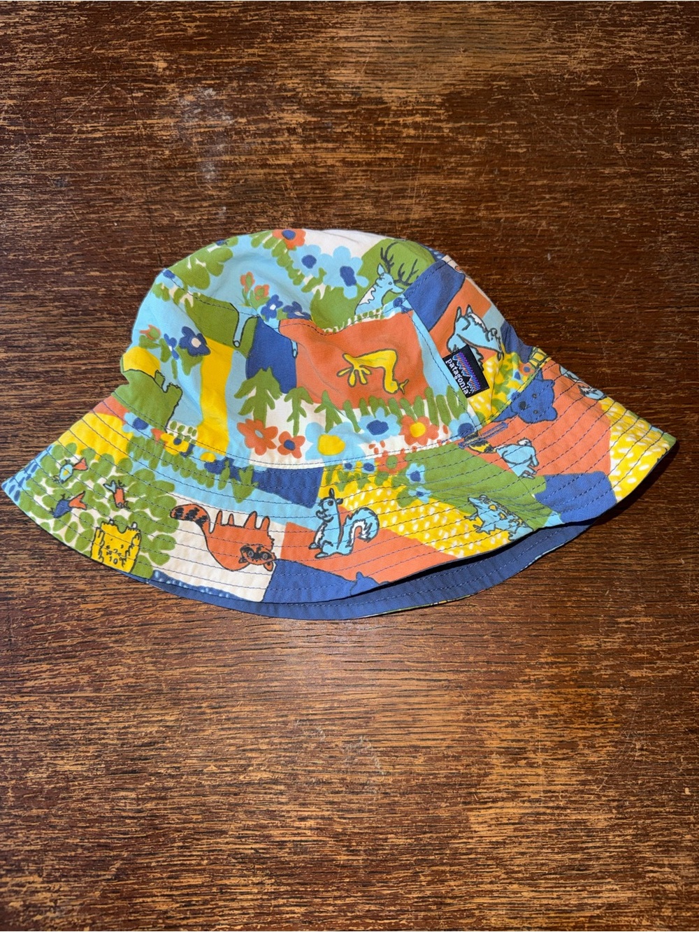 EUC Patagonia Baby Reversible Sun Bucket Hat size XXS 3 months - 24 months